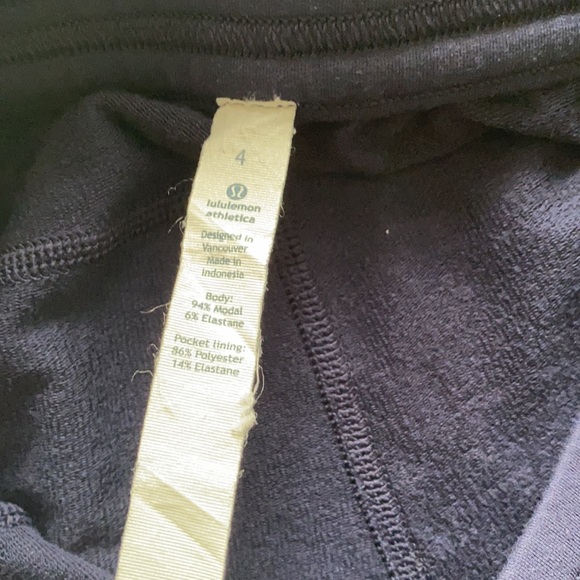 Lululemon royal blue joggers - Picture 5 of 5